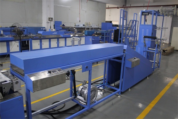 Satin Labels Automatic Screen Printing Machine (SPE-3000S-2C)